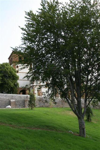 Palacio Munatones Hotel *